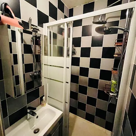Apartment Apartment Paris Gare Du Nord Paris